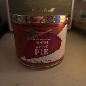 Warm Apple Pie 3 Wick Candle